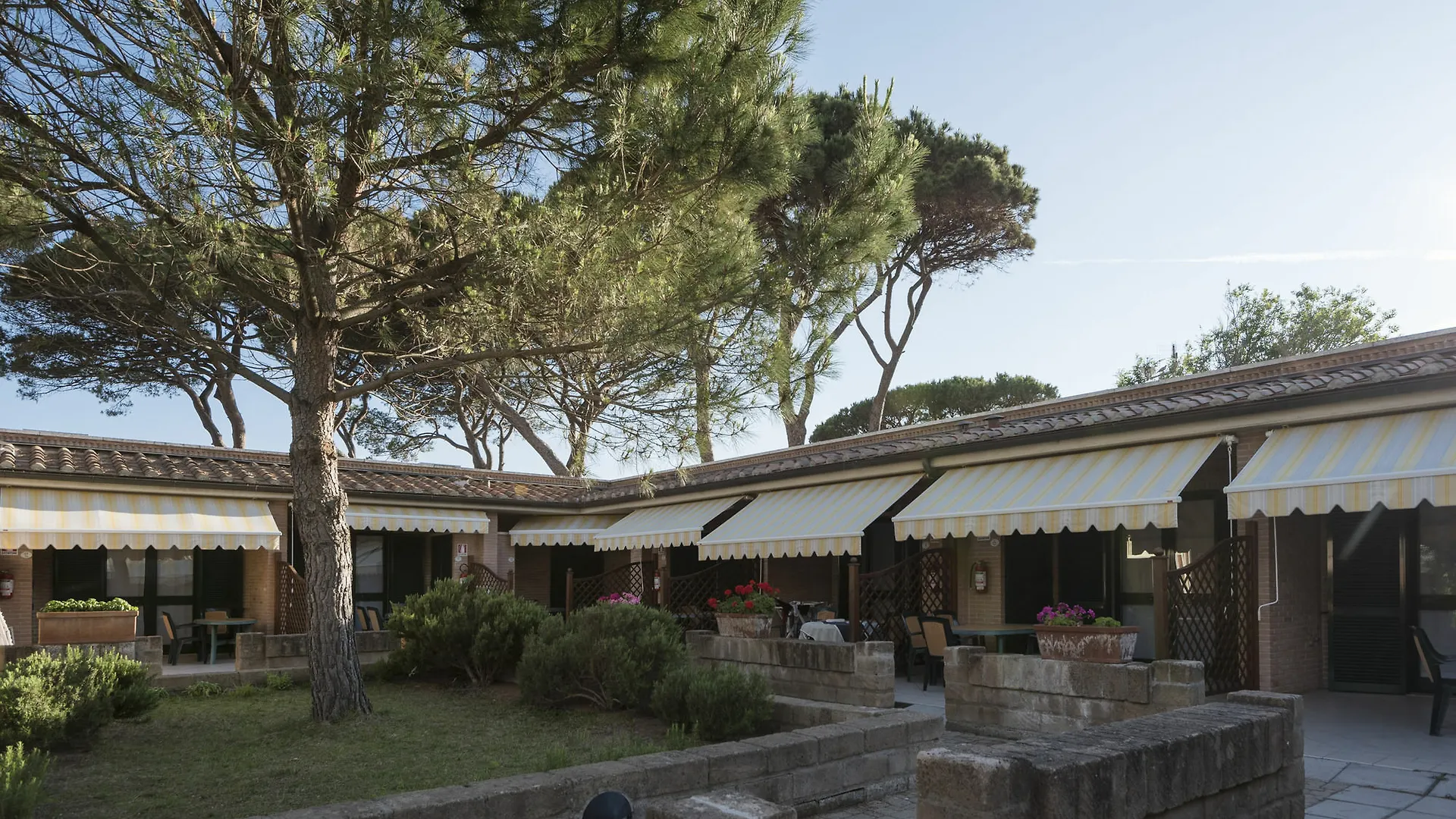 La Madonnina Village Resort Follonica 3*,  Italia