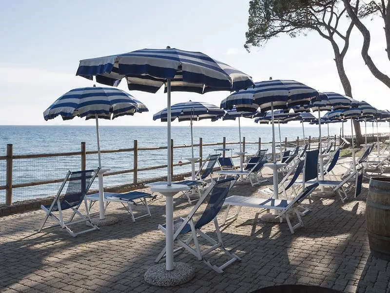 La Madonnina Village Resort Follonica 3*,